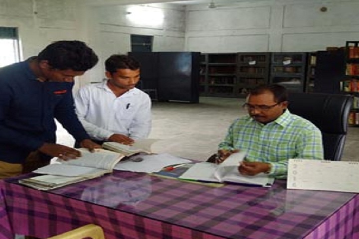 https://cache.careers360.mobi/media/colleges/social-media/media-gallery/27506/2019/12/23/Library of Government MVPG College Mahasamund_Library.jpg